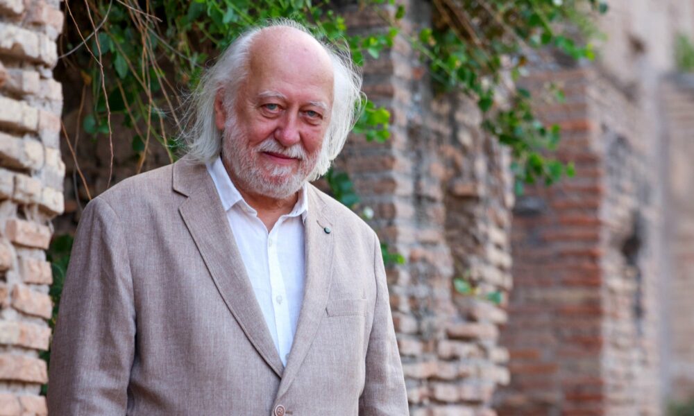 László Krasznahorkai, grim Hungarian author with hidden Jewish roots, wins literature Nobel