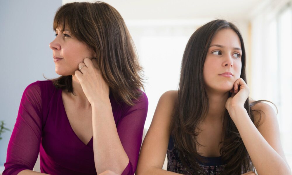 Jewish teens see a generational split in their own families over Mamdani