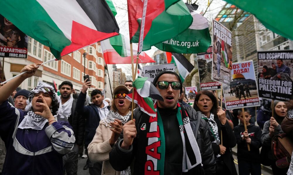 In Britain Too, Jews Are in Trouble