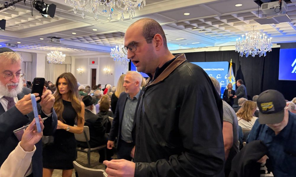 Mike Rogers campaign event for Jews brings out Haley Stevens’ fiancée